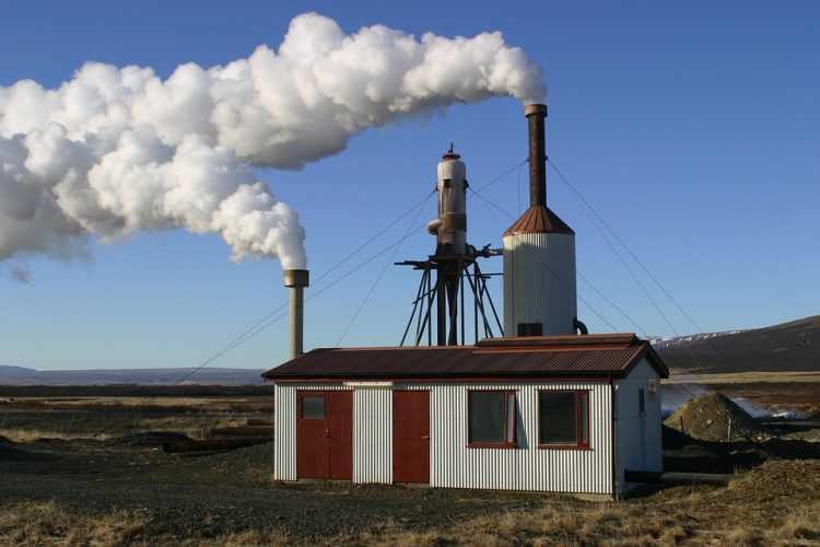 Empower Your Home: The Ultimate Guide to Making the Switch to Solar Power